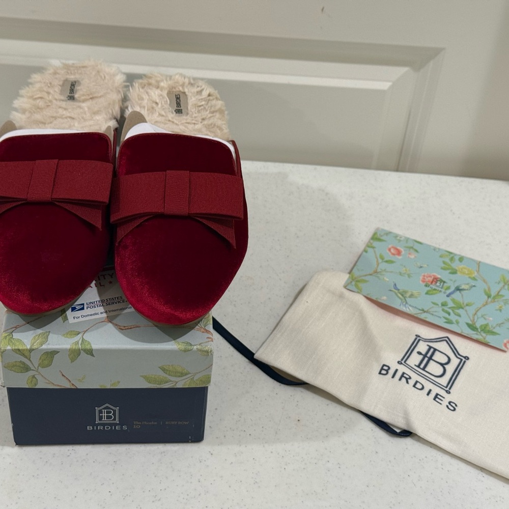 Birdies Women's Red Velvet “ The Phoebe “ Slippers ~ Worn 2X ~ Like New - Picture 10 of 11